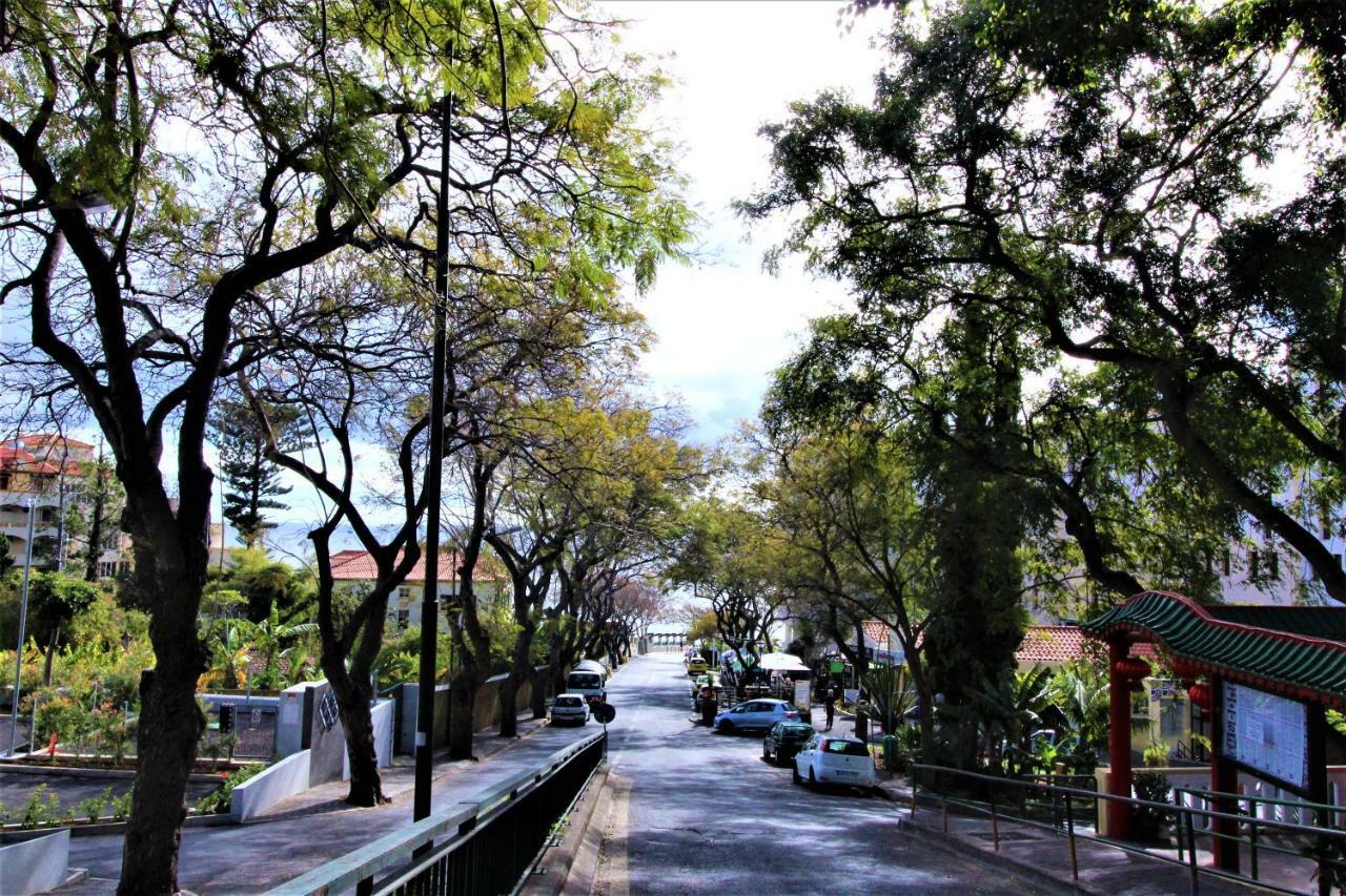 Funchal Lido Best Location Funchal (Madeira)